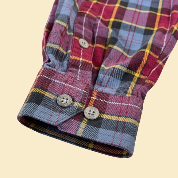 90s flannel by The North Face, size M, vintage 1990s red/blue plaid button down - Picture 3 of 10
